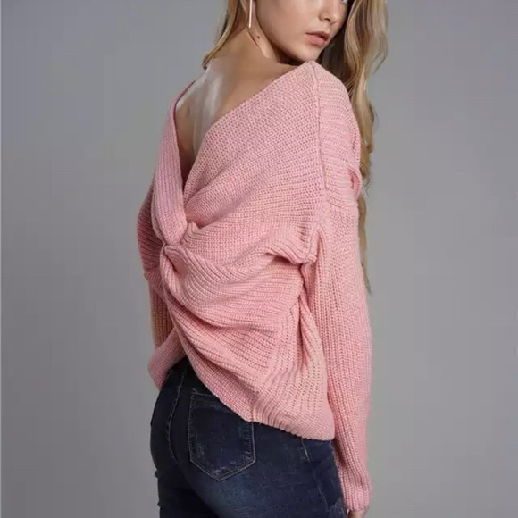 💥Twisted Back Knot Sweater - Picture 2 of 2